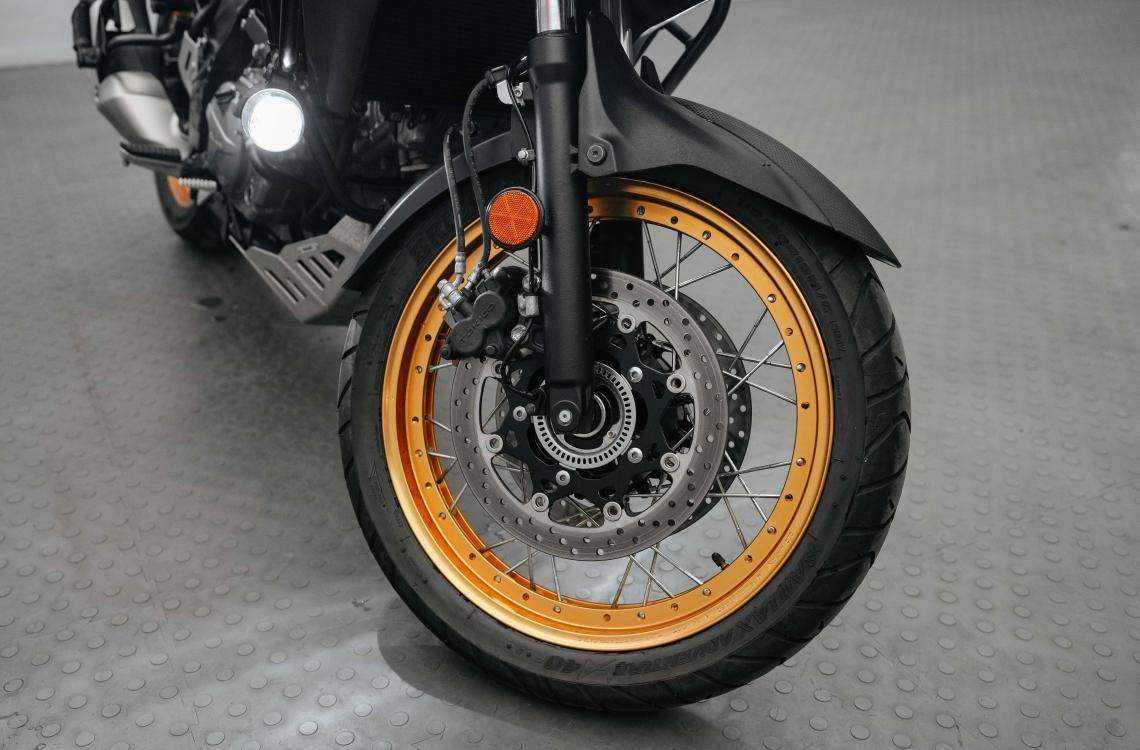 Suzuki V-Strom 650 XT